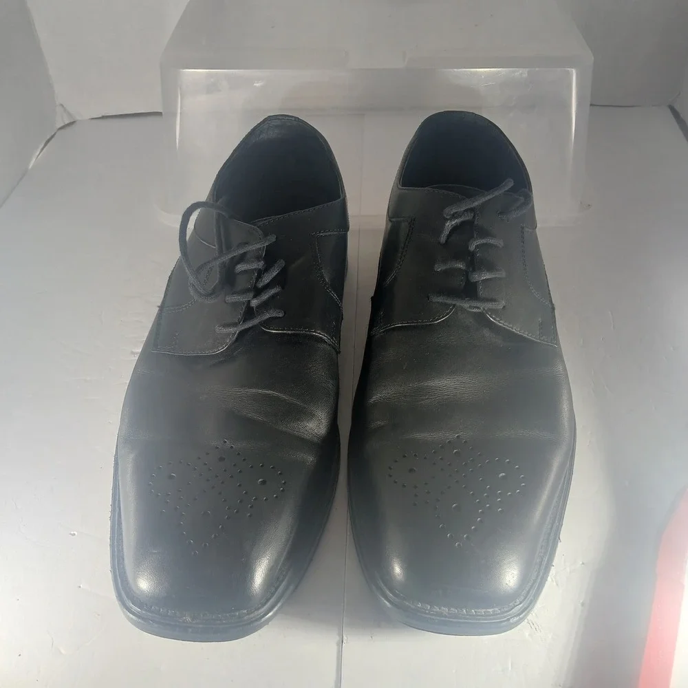 Johnston & Murphy Derby Shoes 11.5M Black Leather Medallion Square Toe 20-1061